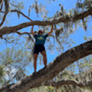 Meet your Posher, Derrick